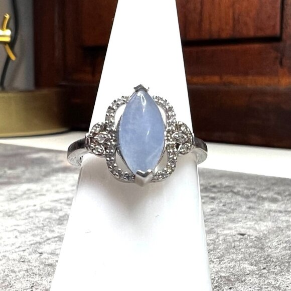 Ring Bomb Party Ring, size 7, light blue stone, silver color band - Picture 2 of 5